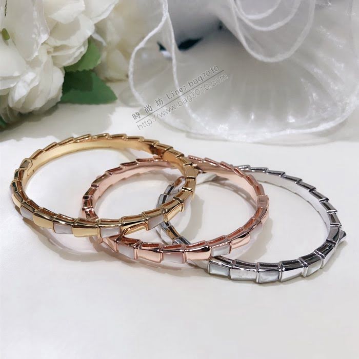 Bvlgari飾品 寶格麗蛇手鐲 Serpenti高級珠寶 亞金材質電鍍玫瑰金色女士手鐲  zgbq3094